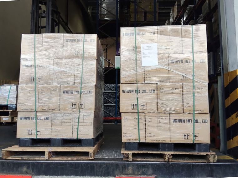 Pallet shipping delivery